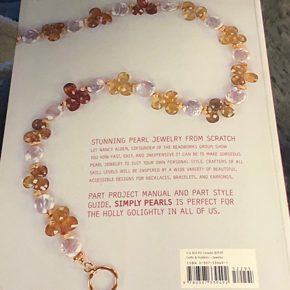 SIMPLY PEARLS - Picture 2 of 4